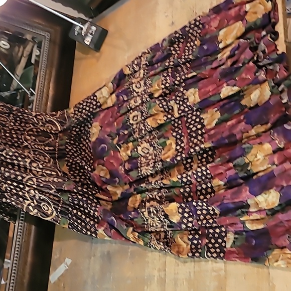 Carol  little  dresses  size 4 - Picture 2 of 4